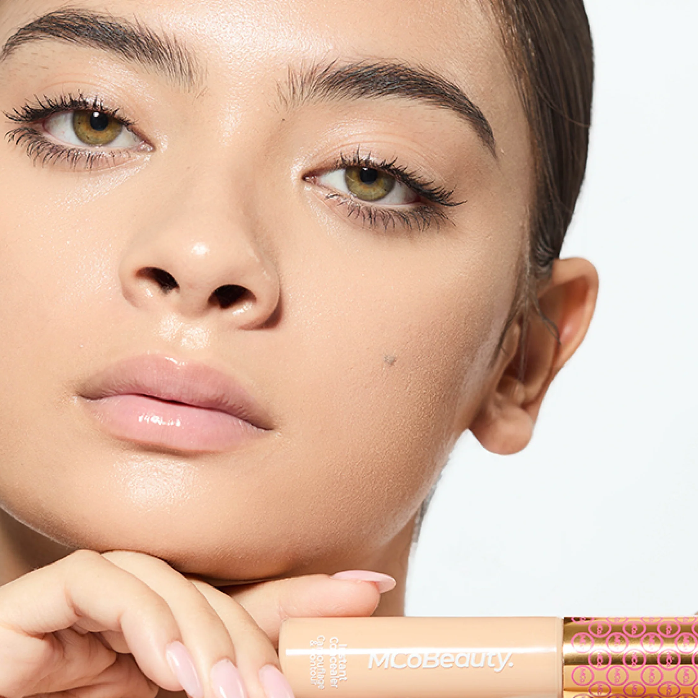 Instant Camouflage & Contour Concealer - Image 10