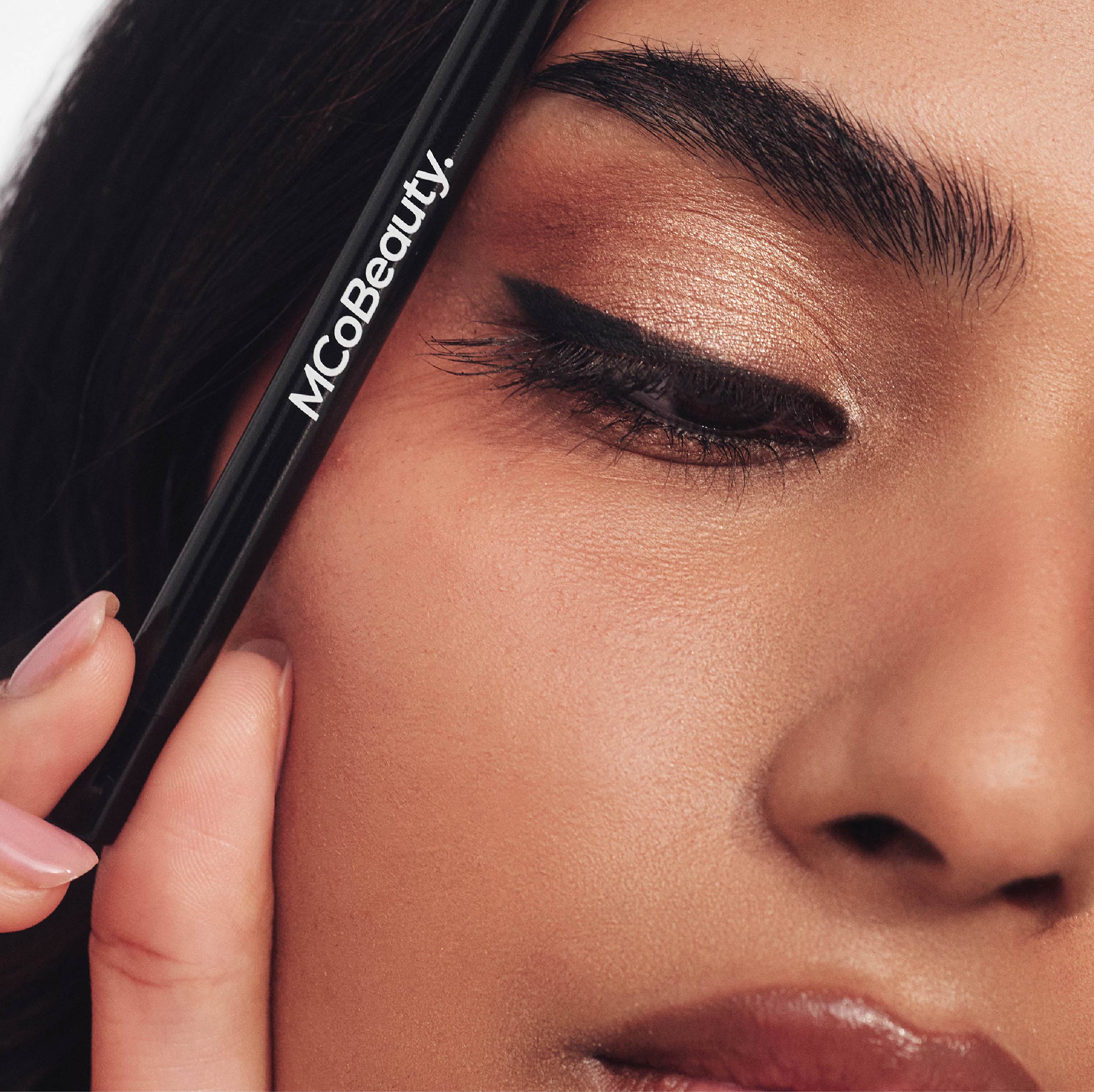Line & Define Kohl Eyeliner - Image 6