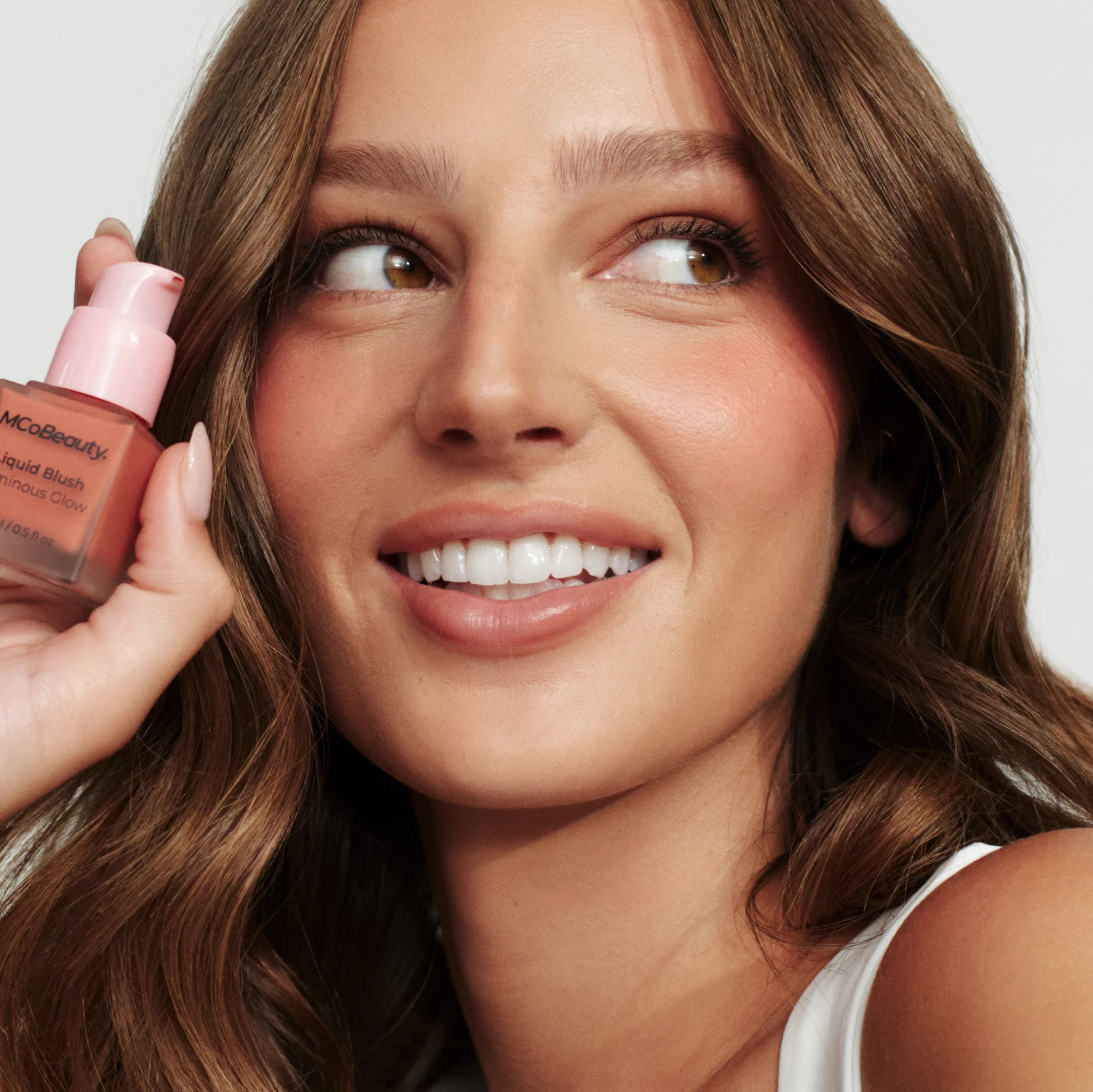 Liquid Blush Luminous Glow - Image 13