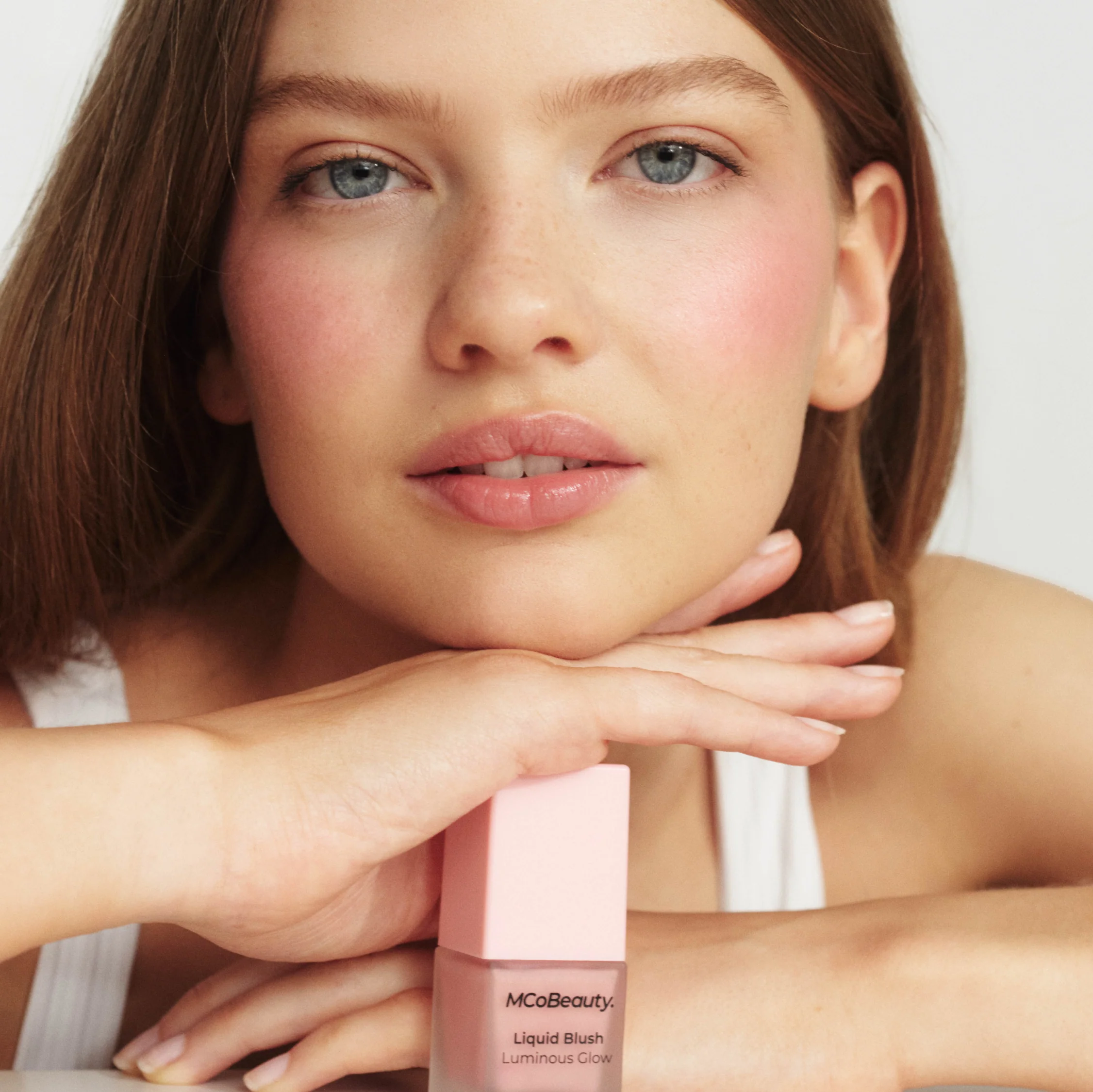 Liquid Blush Luminous Glow - Image 6