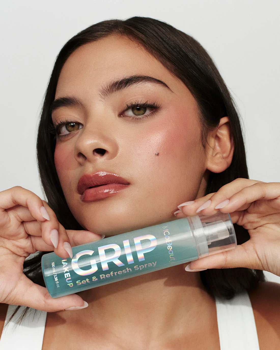 Makeup Grip Set & Refresh Spray - Image 5