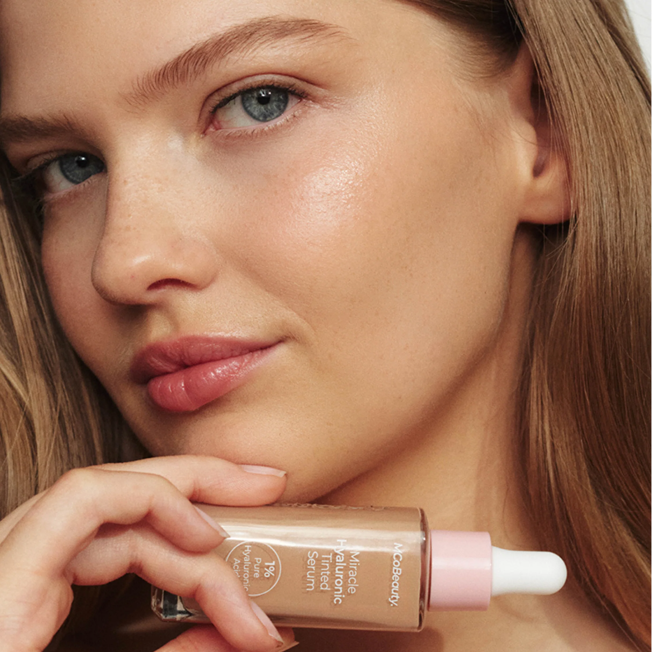 Miracle Hyaluronic Tinted Serum - Image 26