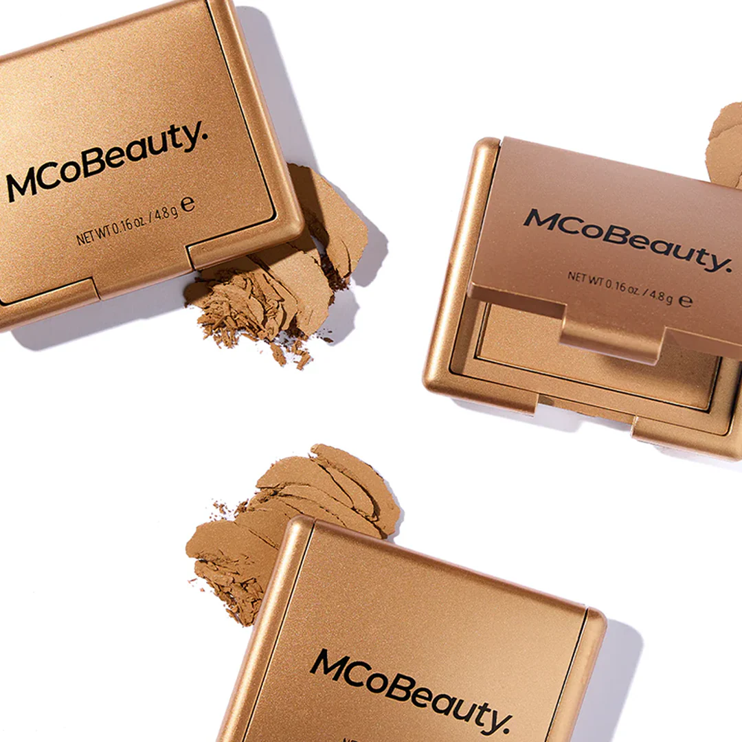 Summer Glow Bronzing Powder - Image 4